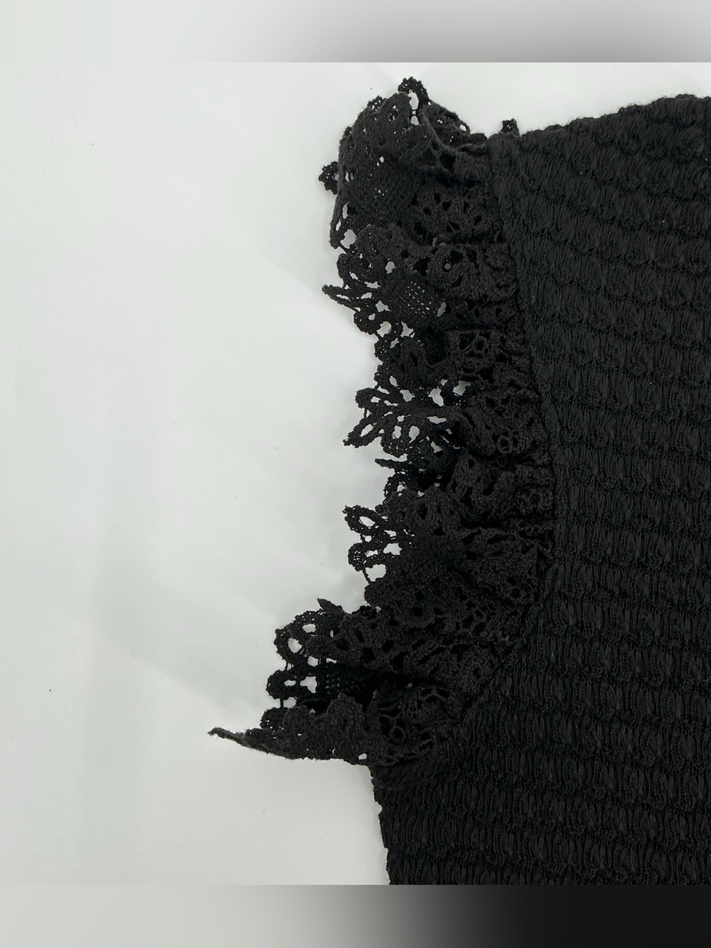 Zara Black Crochet Flutter Sleeve Crop Top - Picture 4 of 8